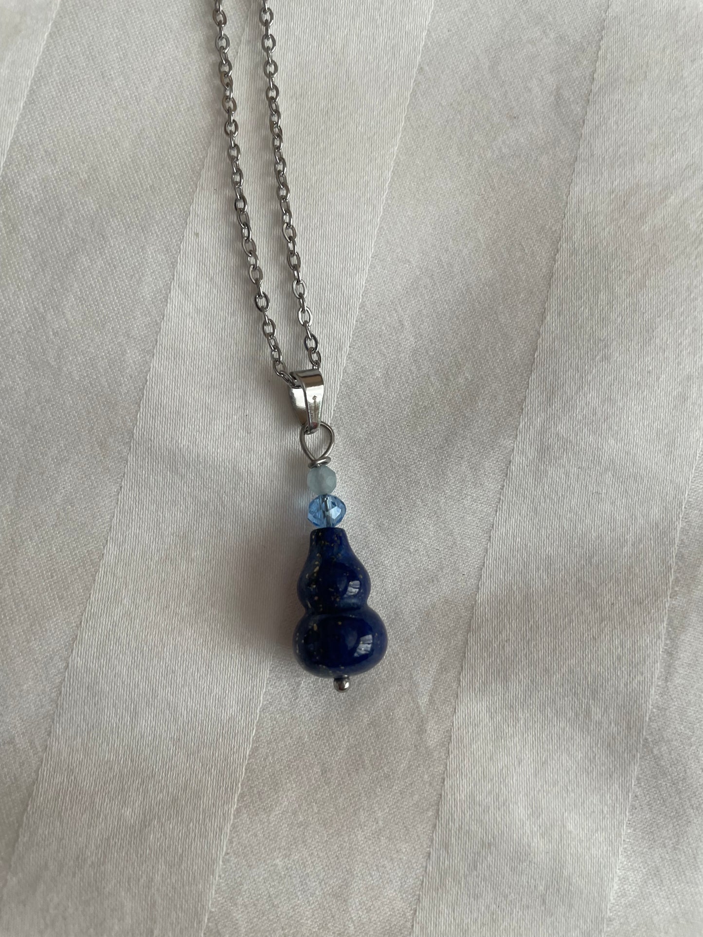 Medicine Girl "Poison Gourd" Lapis Lazuli